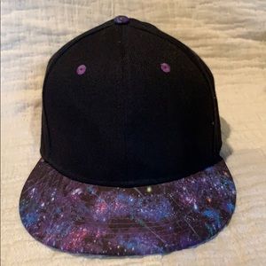 Galaxy hat / purple (worn a couple of times)